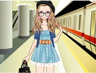 地铁站的女孩